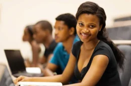 Choosing the Right Course and University for Your Study Abroad Journey